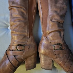Womens Baretrap brown boots